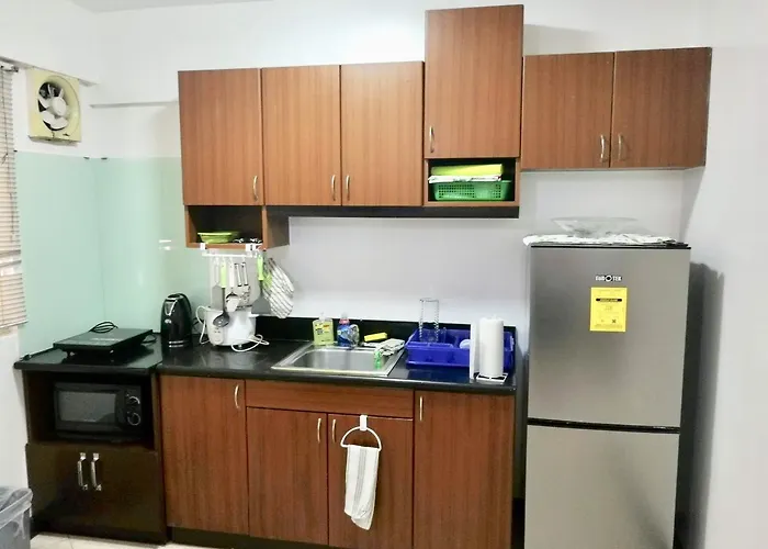 Vista De Lago Condominium * Manila